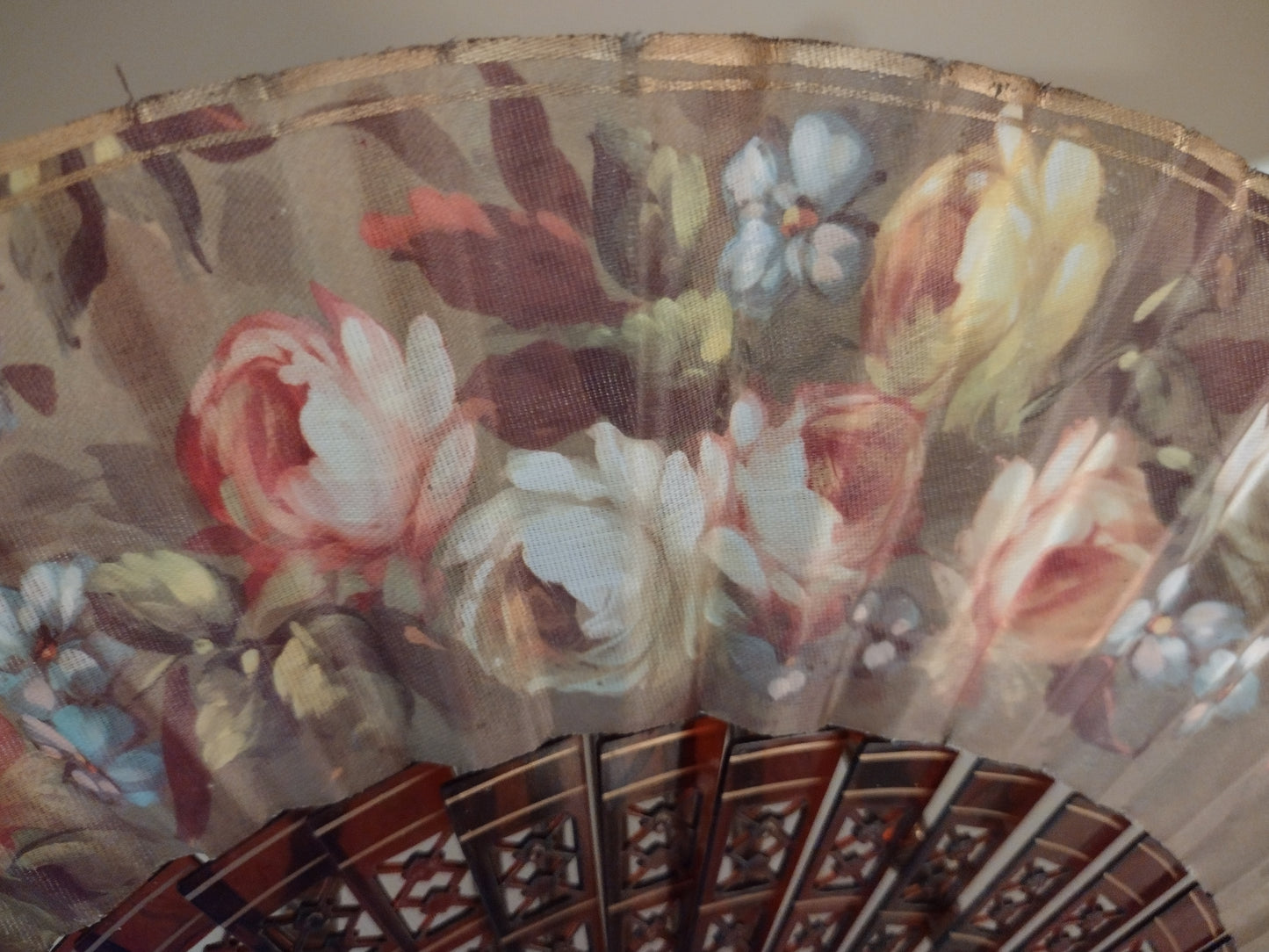 Ladies Folding Boudoir Fan - Handmade in Spain